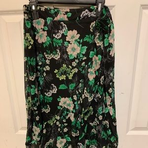 Roz and Ali skirt
